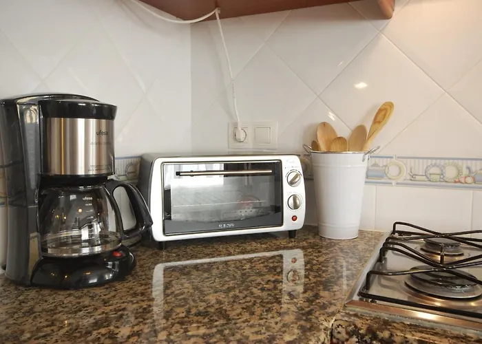 Carlos House - Beach, Sunny Balcony, Shared Pool * Baleal